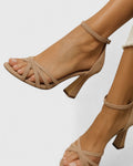 Lili – Comfortable Elegant High Heels